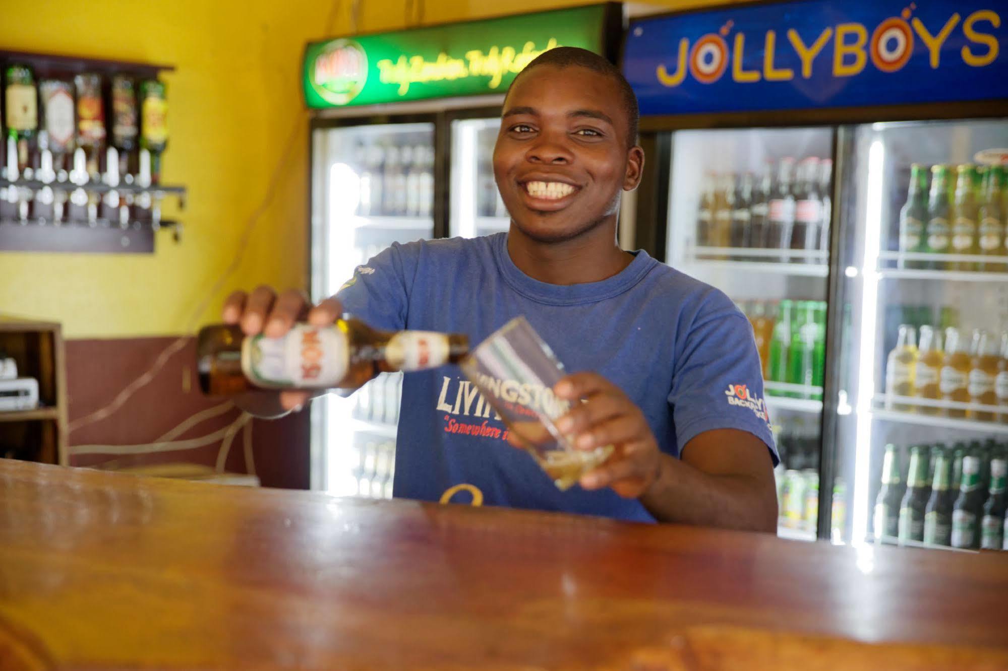 Jollyboys Backpackers Pansiyon Livingstone Dış mekan fotoğraf